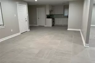 2706 Wilshire Cir, Pearland, TX 77581 - Photo 4