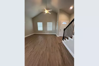 9722 Pelsey, Houston, TX 77029 - Photo 1