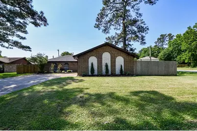 1747 Burning Tree Road, Houston, TX 77339 - Photo 1