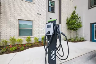 1888 Brittmoore Rd, Houston, TX 77043 - Photo 16