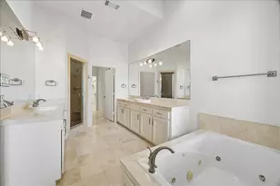 6906 Sewanee St, Houston, TX 77025 - Photo 14