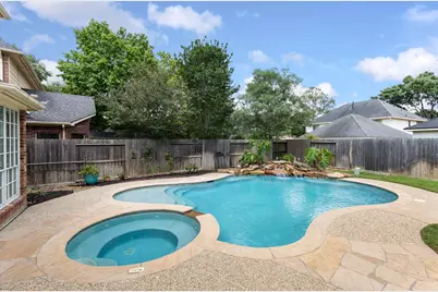 13524 Greenwood Manor Drive, Cypress, TX 77429 - Photo 38