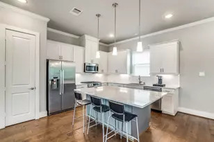 412 W 28th St, Houston, TX 77008 - Photo 20