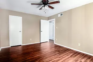 18511 Egret Bay Blvd, Webster, TX 77058 - Photo 14