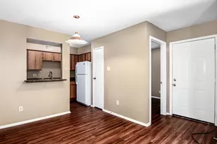 18511 Egret Bay Blvd, Webster, TX 77058 - Photo 6