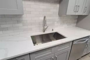 5210 Arboles Dr, Houston, TX 77035 - Photo 14