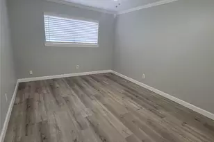 5210 Arboles Dr, Houston, TX 77035 - Photo 16