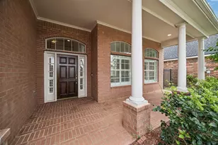 6011 Katie Leigh Ln, Sugar Land, TX 77479 - Photo 4