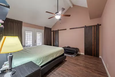 2111 Gray Falls Drive, Houston, TX 77077 - Photo 18