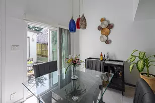 2111 Gray Falls Dr, Houston, TX 77077 - Photo 14