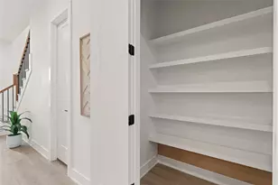 8019 Grandview St, Houston, TX 77051 - Photo 16