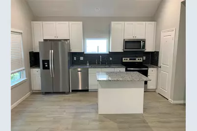 15772 Aspen Drive, Montgomery, TX 77356 - Photo 2
