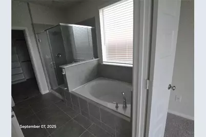 7302 Toluca Drive, Rosharon, TX 77583 - Photo 14