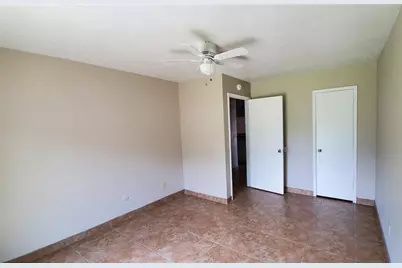 6358 Crestside Drive, Pasadena, TX 77505 - Photo 10