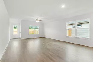 4705 Luna Lndg Dr, Katy, TX 77493 - Photo 8
