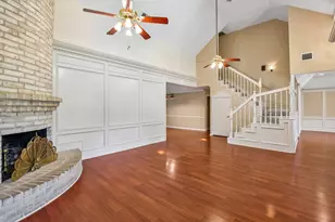 17703 Oaksham Ln, Spring, TX 77379 - Photo 6