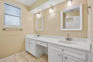 17703 Oaksham Ln, Spring, TX 77379 - Photo 40