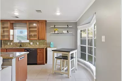 7322 Tall Pines Drive, Houston, TX 77088 - Photo 14