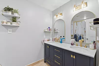 7322 Tall Pines Drive, Houston, TX 77088 - Photo 26