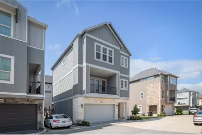 10915 Upland Retreat Drive, Houston, TX 77043 - Photo 2