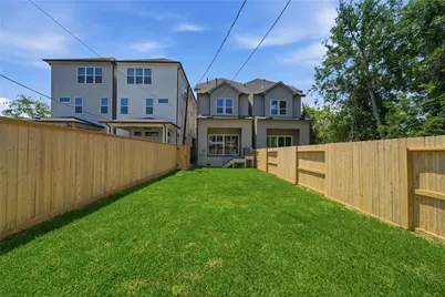 827 W 16th Street #A, Houston, TX 77008 - Photo 8