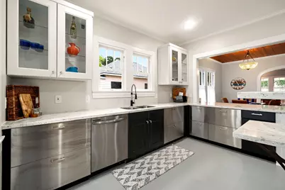 4928 Avenue R, Galveston, TX 77551 - Photo 12