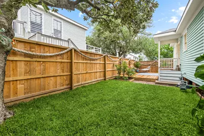 4928 Avenue R, Galveston, TX 77551 - Photo 24