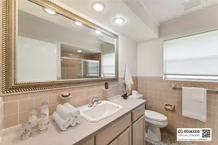 8015 Burning Hills Dr, Houston, TX 77071 - Photo 10