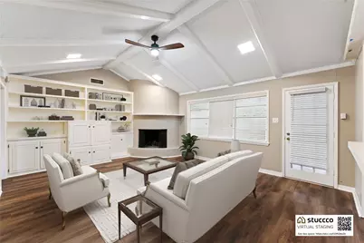 8015 Burning Hills Drive, Houston, TX 77071 - Photo 8