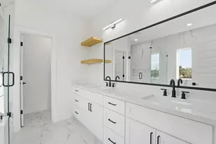 2604 Winbern St, Houston, TX 77004 - Photo 16