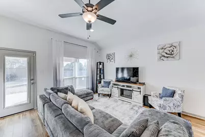 204 Shoreview Drive, Conroe, TX 77303 - Photo 20