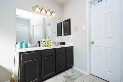 15123 Longleaf Forest Drive, Houston, TX 77090 - Photo 12