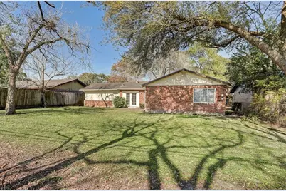 5615 Arboles Drive, Houston, TX 77035 - Photo 8