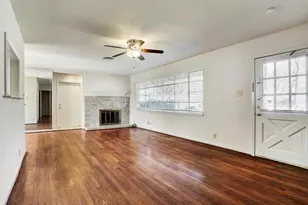 5615 Arboles Dr, Houston, TX 77035 - Photo 4