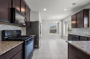 5111 Bay Ln, Bacliff, TX 77518 - Photo 12