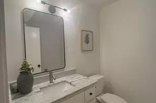 11643 Chimney Rock Rd, Houston, TX 77035 - Photo 6