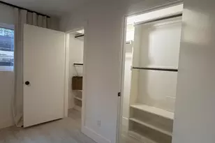 11643 Chimney Rock Rd, Houston, TX 77035 - Photo 10