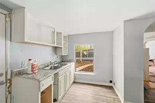 5513 Makeig St, Houston, TX 77026 - Photo 18