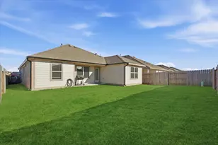 9919 Kingston Liberty Ln, Baytown, TX 77521 - Photo 20