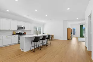 9919 Kingston Liberty Ln, Baytown, TX 77521 - Photo 6