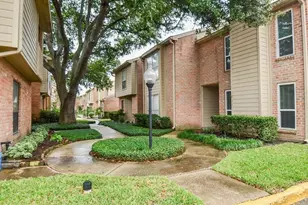 939 Memorial Village Dr, Houston, TX 77024 - Photo 1