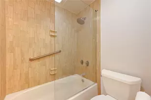 49 Briar Hollow Ln, Houston, TX 77027 - Photo 26