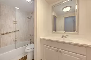 49 Briar Hollow Ln, Houston, TX 77027 - Photo 26