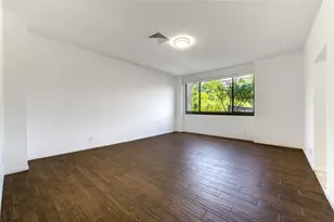 49 Briar Hollow Ln, Houston, TX 77027 - Photo 18