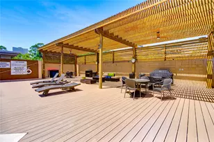 49 Briar Hollow Ln, Houston, TX 77027 - Photo 32