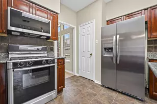 1430 Mabry Mill Rd, Houston, TX 77062 - Photo 10