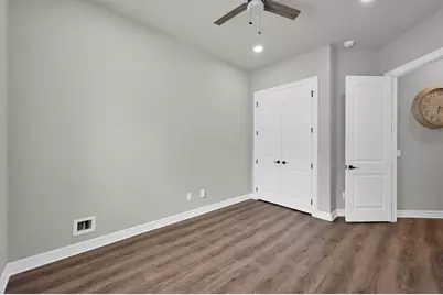 2172 Greentree Drive Drive, Huntsville, TX 77340 - Photo 46