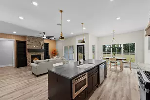 1096 Allie Ln, Dayton, TX 77535 - Photo 8