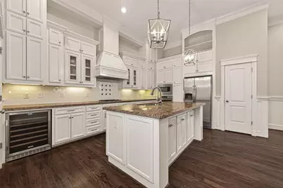 1431 W 25th Street, Houston, TX 77008 - Photo 12