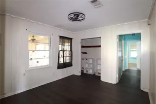 1300 Jefferson St, Baytown, TX 77520 - Photo 10